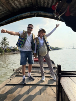 Hanoi flagpole thumb